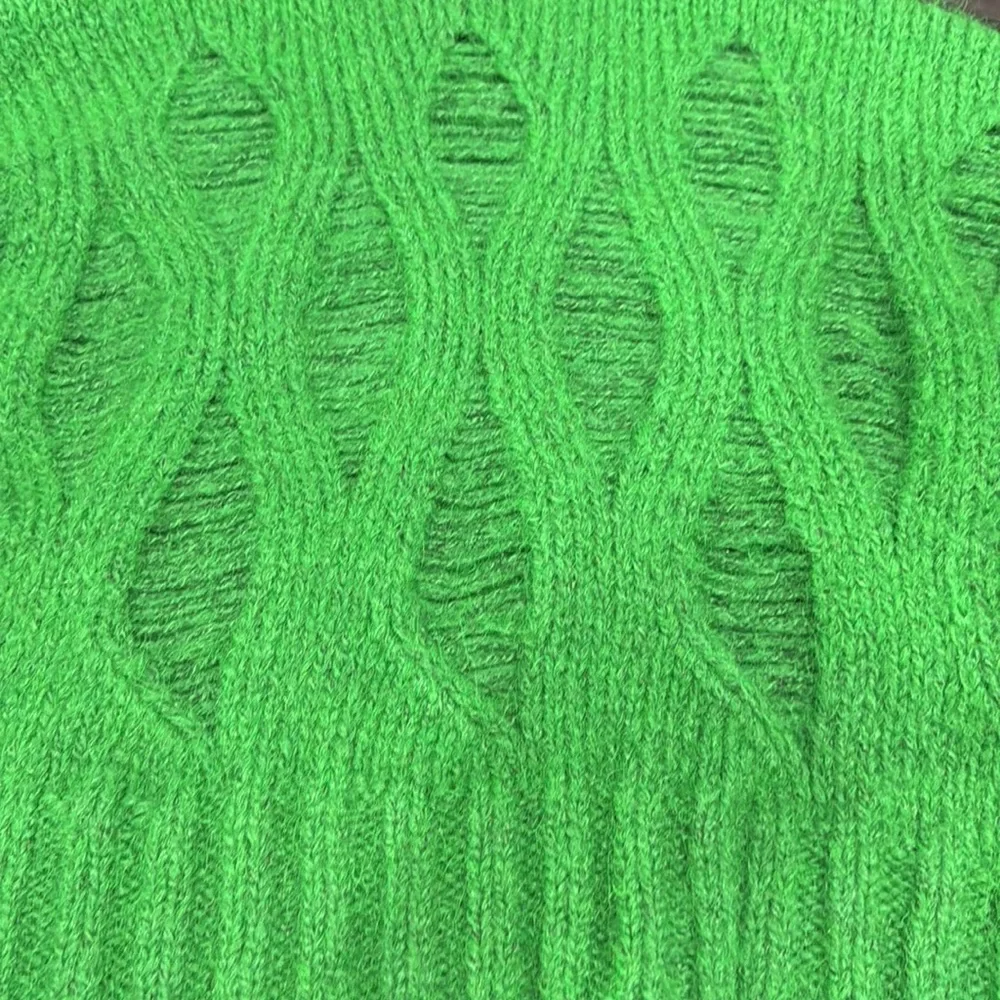 NWOT ZARA Green Crop Turtle Neck Sweater Sz M - Picture 14 of 14